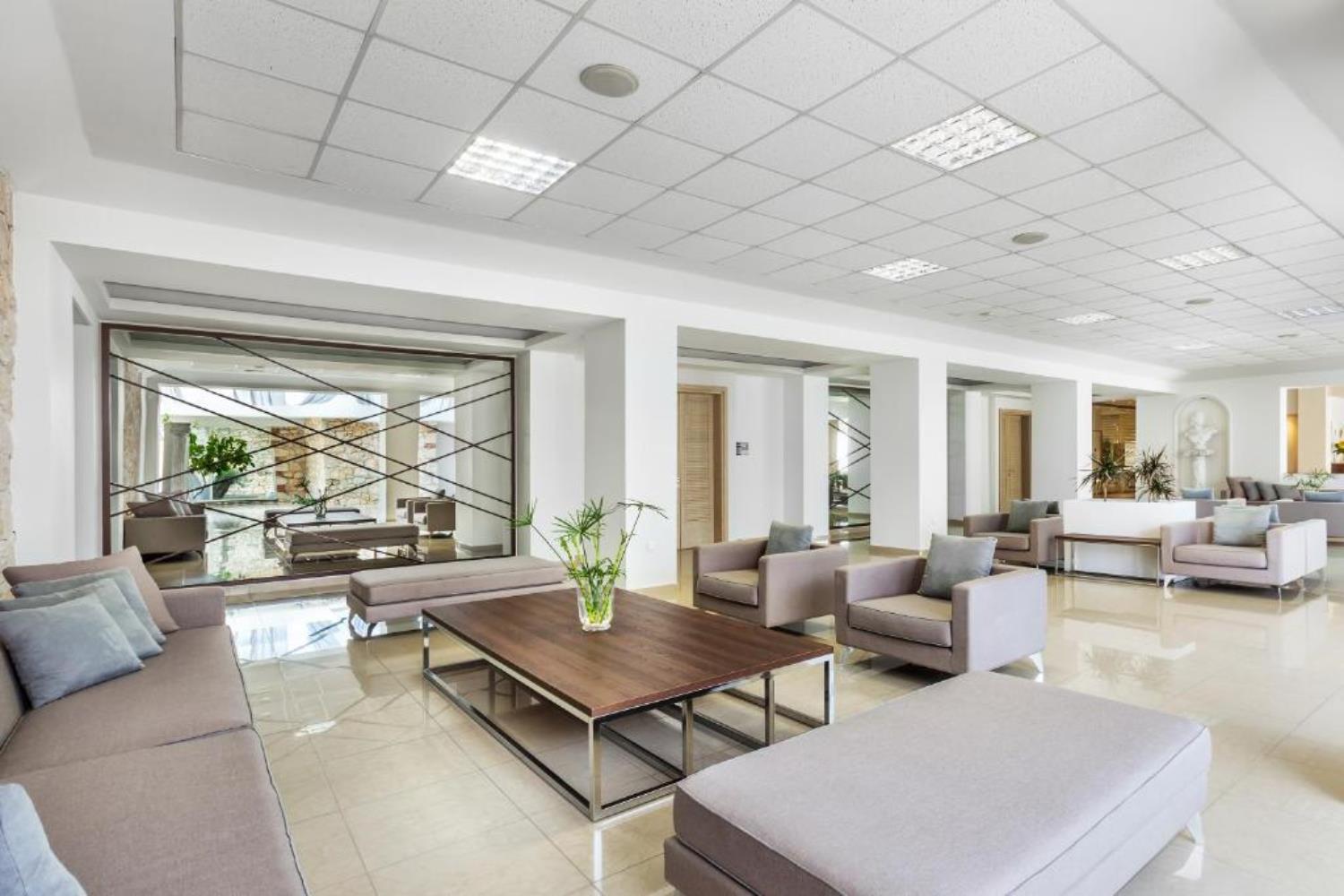 Kriopigi Hotel