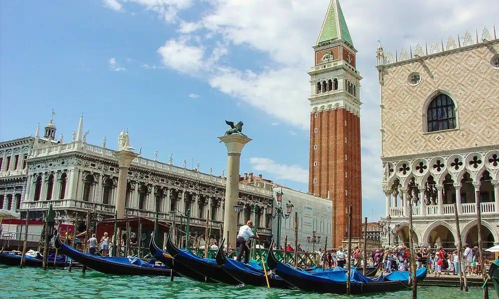 Venecija - autobusom - proleće 2026 - 5 dana / 2 noćenja